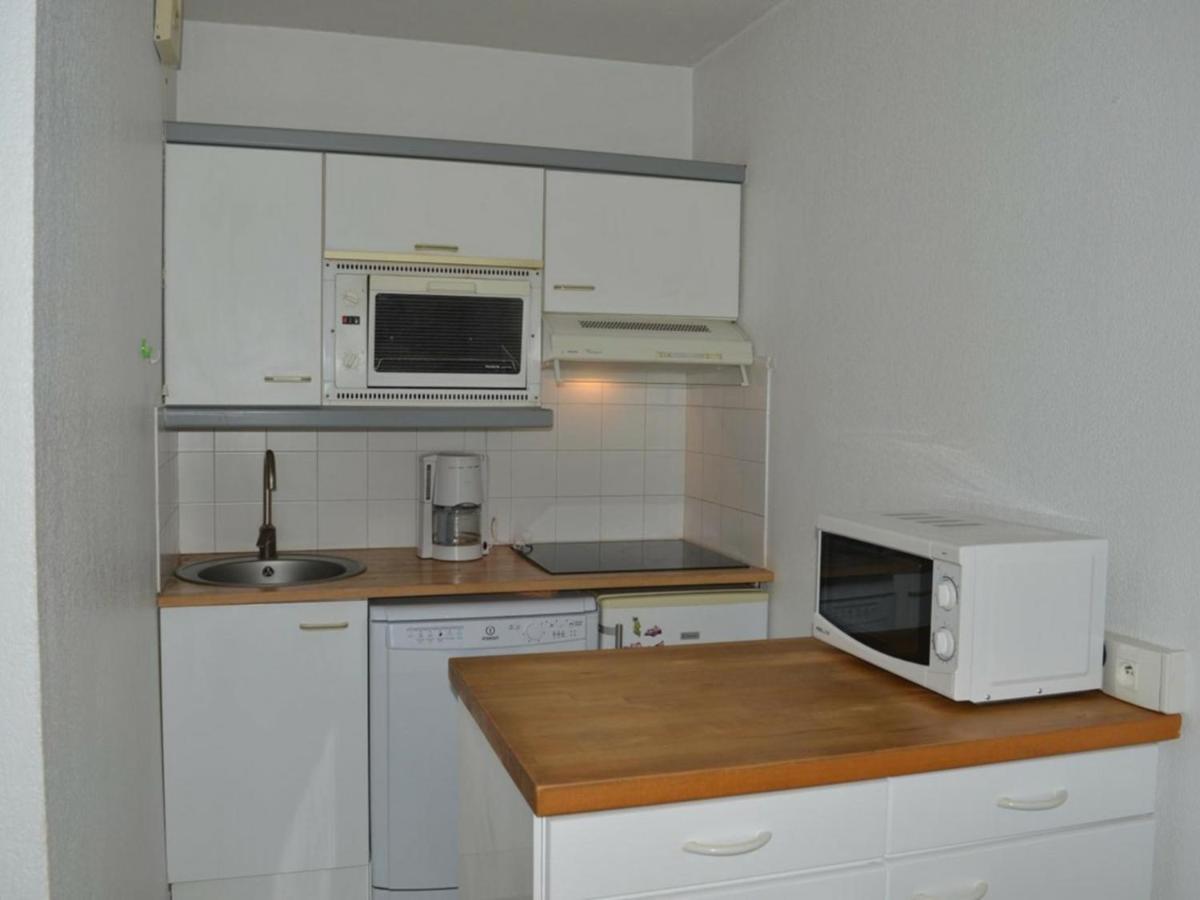 Frejus: Appt 2P, 5 Pers, Piscine, Plage A 150M, Parking, Animaux Ok - Fr-1-226A-357 المظهر الخارجي الصورة