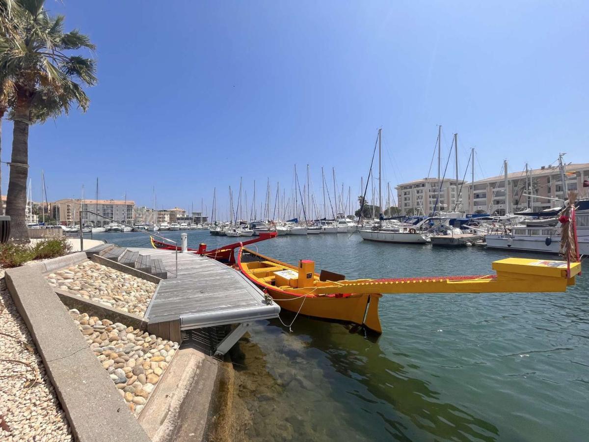 Frejus: Appt 2P, 5 Pers, Piscine, Plage A 150M, Parking, Animaux Ok - Fr-1-226A-357 المظهر الخارجي الصورة